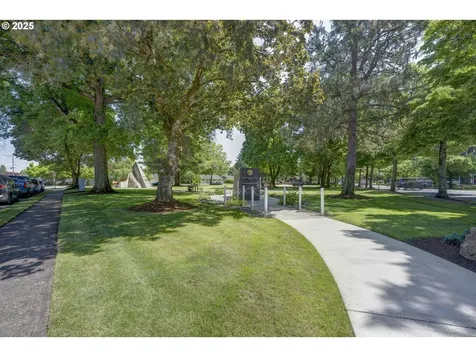 5370 SW Washington Avenue Beaverton OR 97005