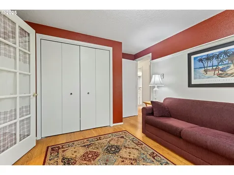 2147 NW Keel Avenue Lincoln City OR 97367