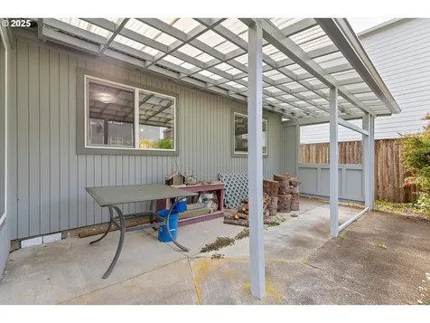 2147 NW Keel Avenue Lincoln City OR 97367