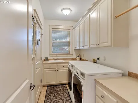 2625 Beacon Hill Drive West Linn OR 97068