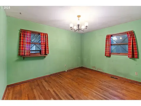 4620 SE 104th Avenue Portland OR 97266