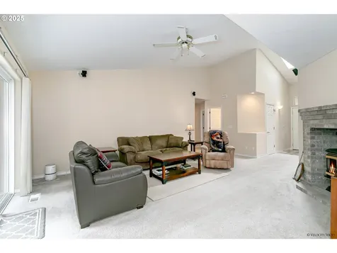 24788 E Mckenzie Valley Court Welches OR 97067