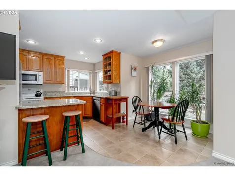 24788 E Mckenzie Valley Court Welches OR 97067