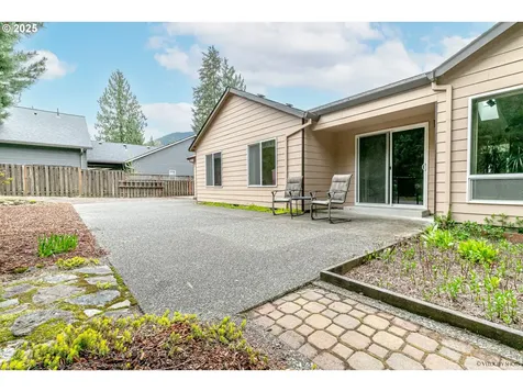 24788 E Mckenzie Valley Court Welches OR 97067