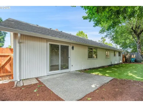 519 NW 82nd Street Vancouver WA 98665