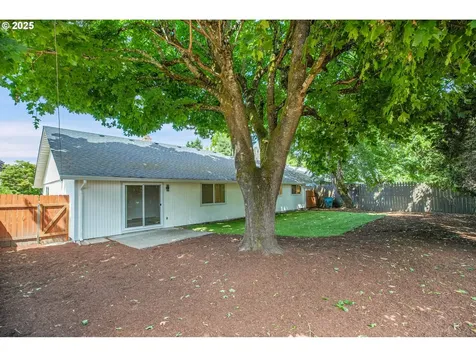 519 NW 82nd Street Vancouver WA 98665