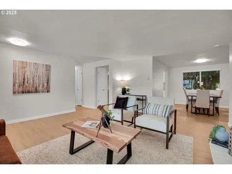 519 NW 82nd Street Vancouver WA 98665