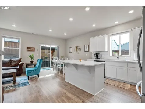 3758 SW Redfern Avenue Gresham OR 97080