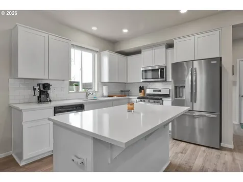 3758 SW Redfern Avenue Gresham OR 97080