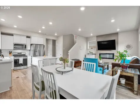 3758 SW Redfern Avenue Gresham OR 97080