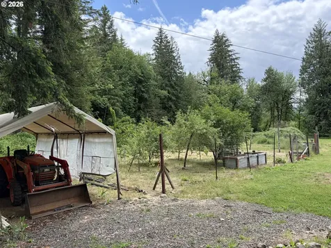 16817 Nonpareil Road Sutherlin OR 97479