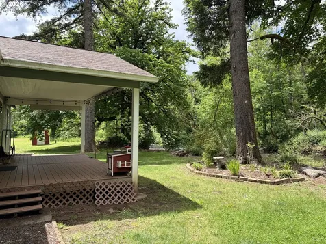 16817 Nonpareil Road Sutherlin OR 97479