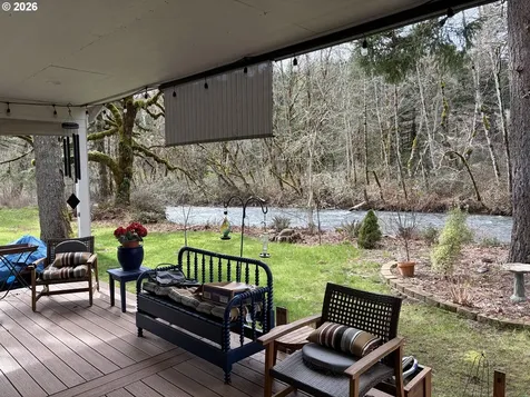 16817 Nonpareil Road Sutherlin OR 97479