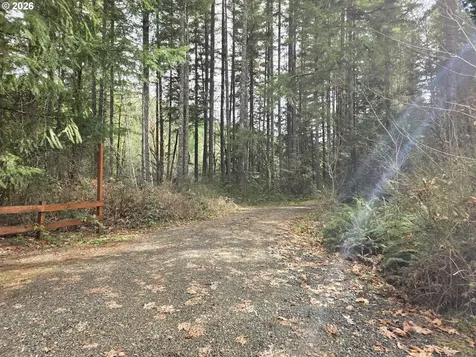 16817 Nonpareil Road Sutherlin OR 97479