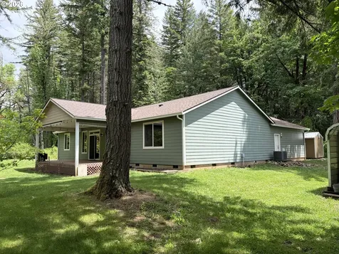 16817 Nonpareil Road Sutherlin OR 97479