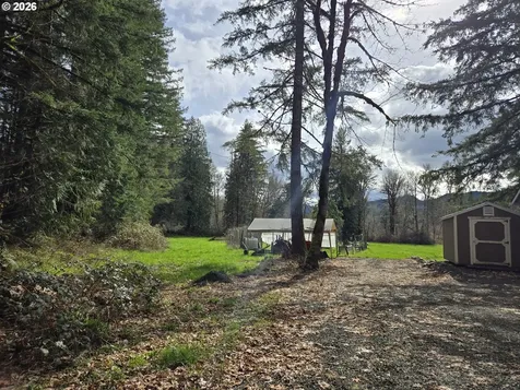 16817 Nonpareil Road Sutherlin OR 97479