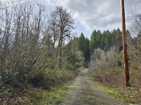 16817 Nonpareil Road Sutherlin OR 97479