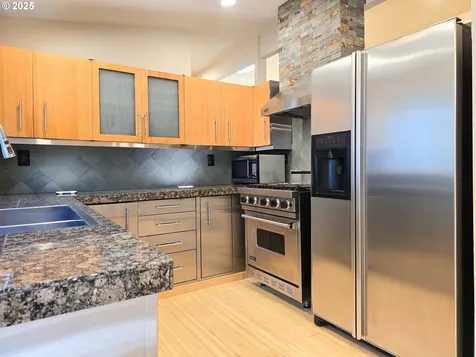 1539 NE 129th Place Portland OR 97230