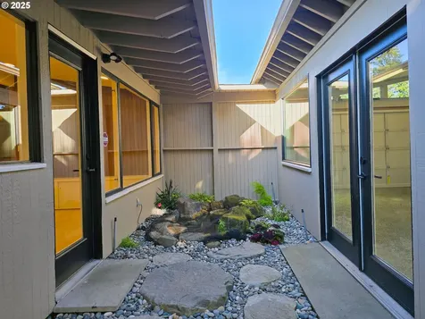 1539 NE 129th Place Portland OR 97230