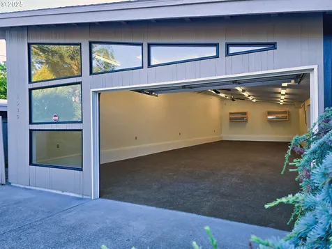 1539 NE 129th Place Portland OR 97230