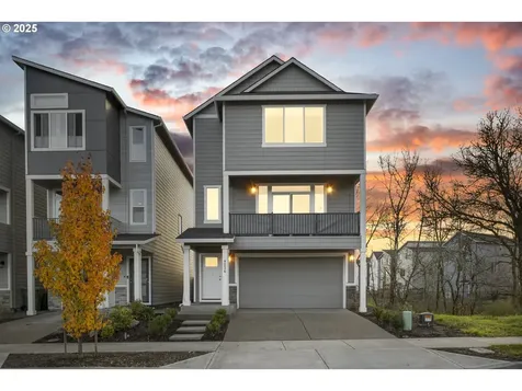 4236 E Willakenzie Street Newberg OR 97132