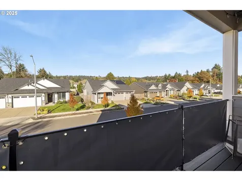 4236 E Willakenzie Street Newberg OR 97132