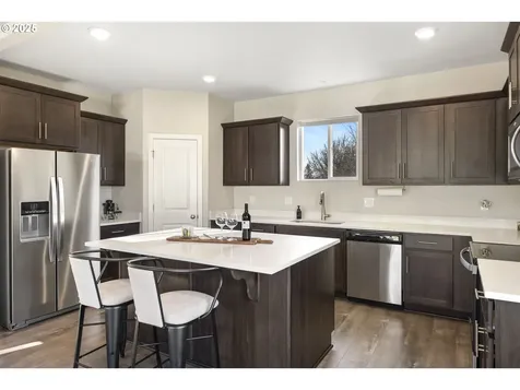 4236 E Willakenzie Street Newberg OR 97132