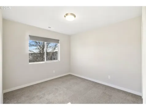 4236 E Willakenzie Street Newberg OR 97132
