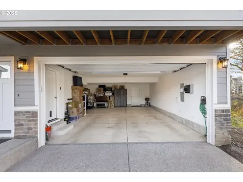 4236 E Willakenzie Street Newberg OR 97132