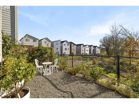 4236 E Willakenzie Street Newberg OR 97132