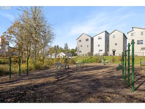 4236 E Willakenzie Street Newberg OR 97132
