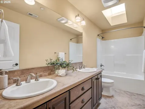 2520 NW 12th Circle Camas WA 98607
