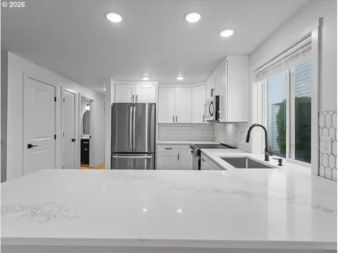 3130 NE 115th Avenue Vancouver WA 98682