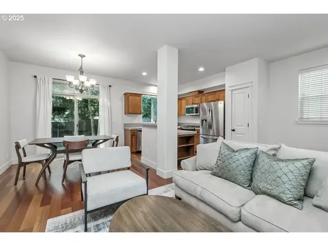 15183 SW Canyon Wren Way Beaverton OR 97007