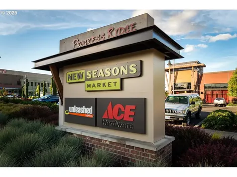 15183 SW Canyon Wren Way Beaverton OR 97007