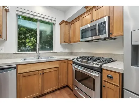 15183 SW Canyon Wren Way Beaverton OR 97007