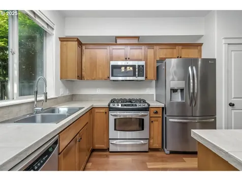 15183 SW Canyon Wren Way Beaverton OR 97007