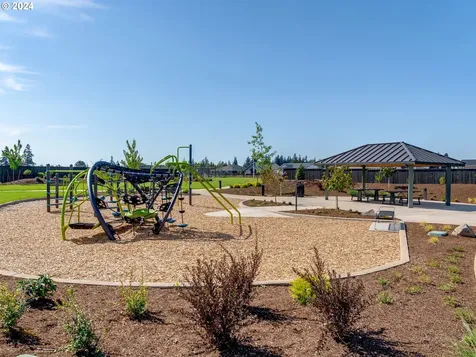 1825 S Pepperwood Street Canby OR 97013