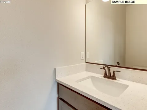 2335 E Otter Loop La Center WA 98629