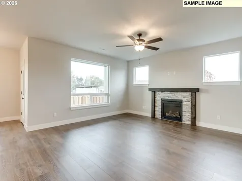 2335 E Otter Loop La Center WA 98629