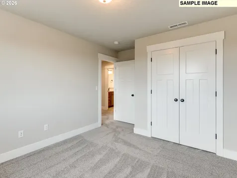2335 E Otter Loop La Center WA 98629