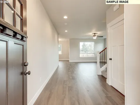 2335 E Otter Loop La Center WA 98629