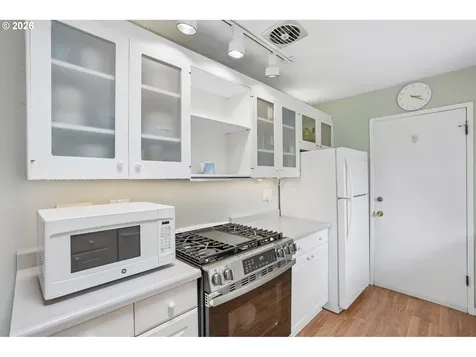 2355 SW Sandalwood Avenue Beaverton OR 97005
