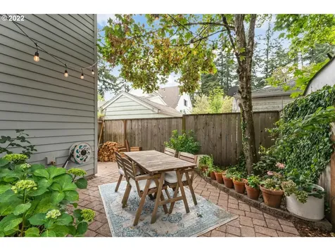 5519 SE 74th Avenue Portland OR 97206