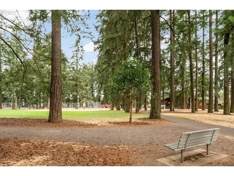 5519 SE 74th Avenue Portland OR 97206
