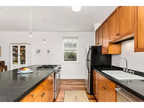 5519 SE 74th Avenue Portland OR 97206