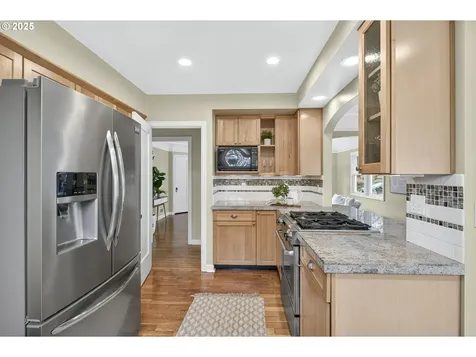 7754 SE 18th Avenue Portland OR 97202
