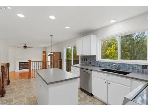 22790 SW 87th Place Tualatin OR 97062