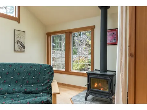 780 Michigan Avenue Bandon OR 97411