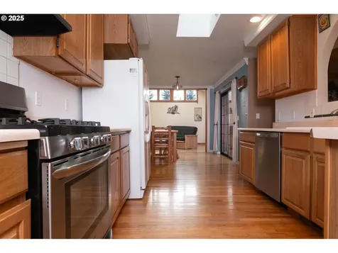 780 Michigan Avenue Bandon OR 97411